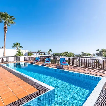 ヴィラ Puerta De Hierro