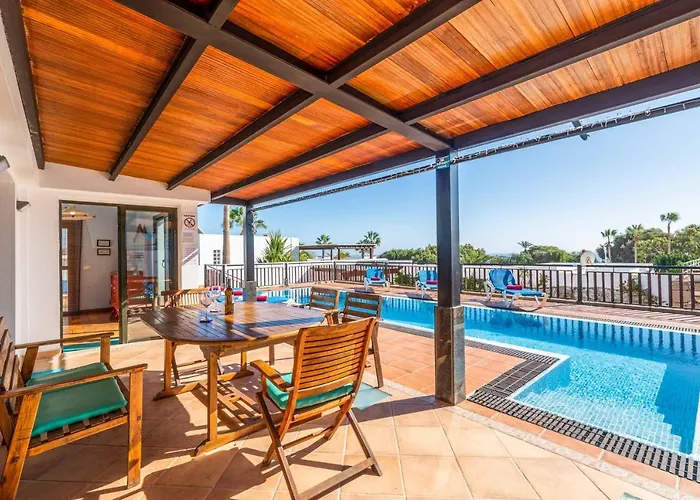 ヴィラ Puerta De Hierro *