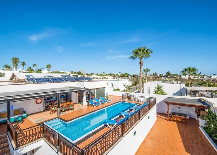 Puerta De Hierro Puerto del Carmen (Lanzarote)